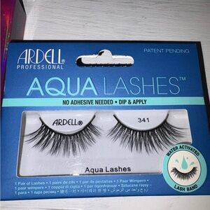 Ardell Aqua Lashes - Black 3 sets of eyelashes plus glue new